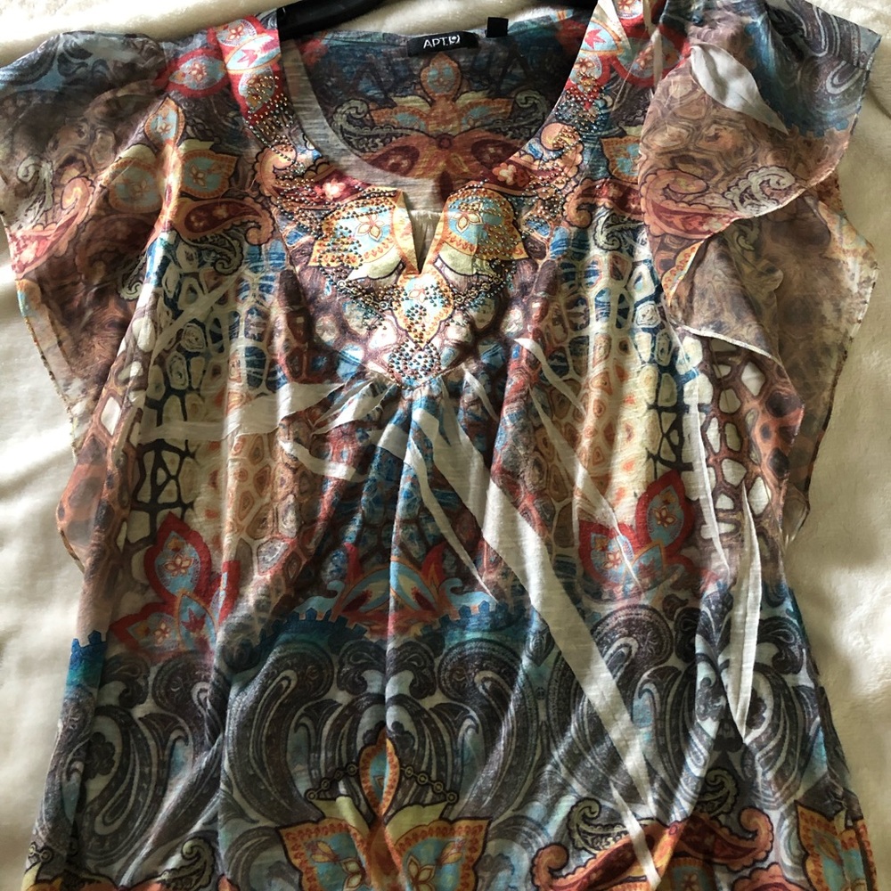Short sleeve shirt